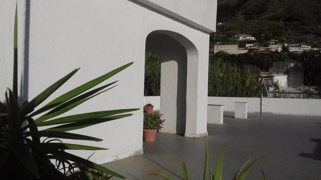 Villa Thomas Bb Conduzione Familiare Forio  Bagian luar foto