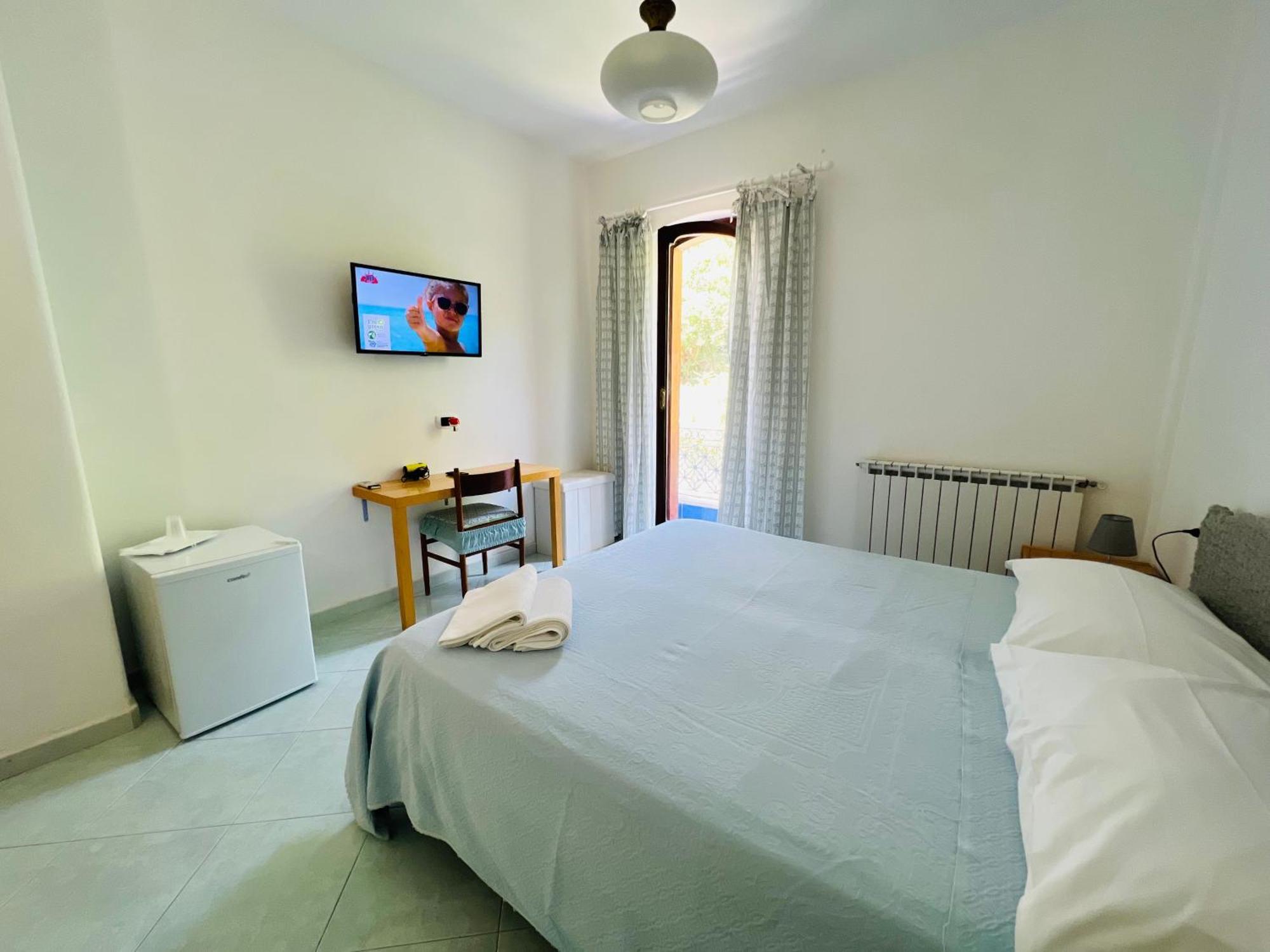 Villa Thomas Bb Conduzione Familiare Forio  Bagian luar foto